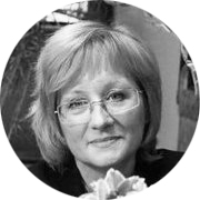 Ирина Владимировна Юмина, глава секции любителей комнатных растений «Сенполия»: