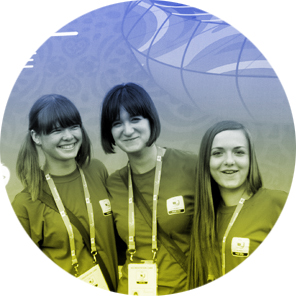 Анна, Дарина, Мария, волонтеры Евро-2012: