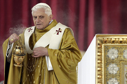 Папа Римский отмечает 83-летие