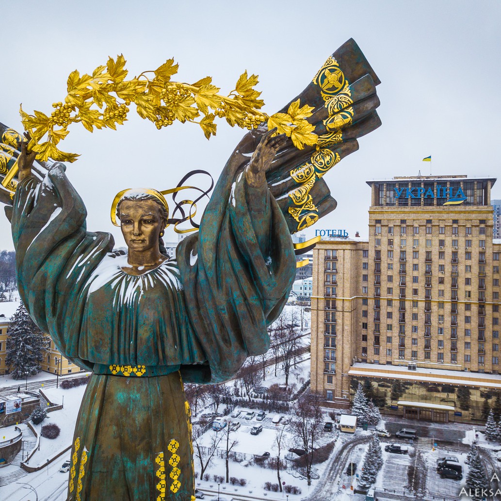 Как выглядит Киев в снегу с высоты птичьего полета. Фото