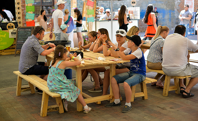 В Киеве прошел 11 фестиваль Уличной Еды. Фотоотчет