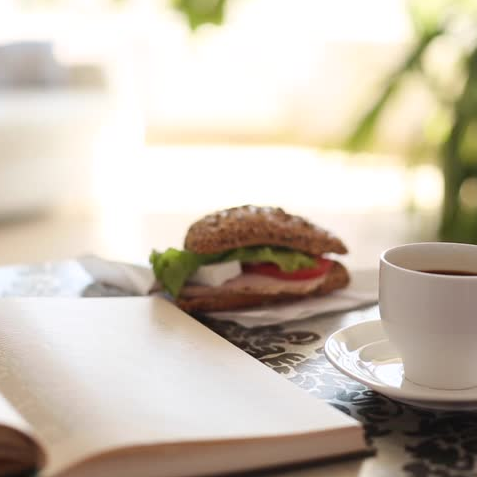 На Крещатике открывается кофейня с собственной библиотекой