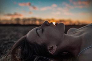 #faceofdepression: как распознать депрессию и зачем нужен флешмоб