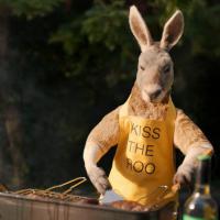 Оригинальность в тренде: 12 странных рекламных роликов этого года