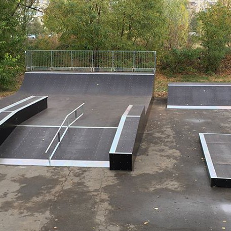 В Киеве появился новый скейт-парк