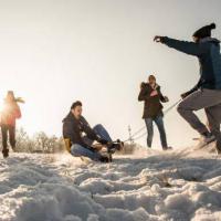 Пока не растаял снег: 9 мест, где в Киеве можно покататься на санках