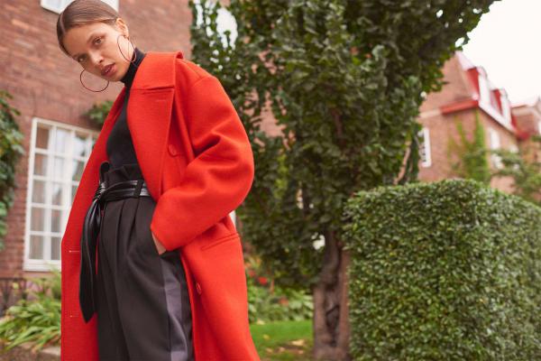 Цифра дня: сколько будут стоить вещи в H&M в Украине