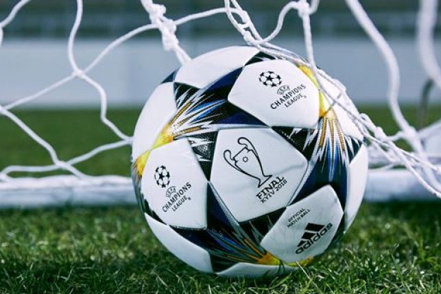 Впервые в истории финал Лиги чемпионов покажут публично