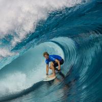 Лови волну: 9 школ серфинга Украины, где можно освоить доску