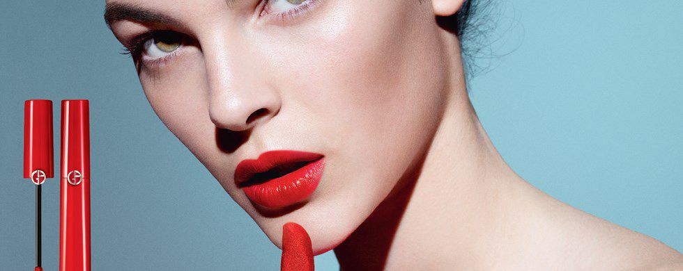 Быть яркой, как осень: BROCARD представил декоративную косметику Giorgio Armani Beauty