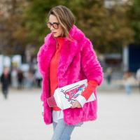 Дубленка, искусственный мех и объемная куртка: трендовая верхняя одежда на осень