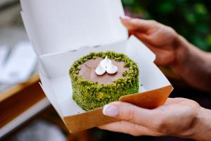 Где попробовать «Киевский» торт в Киеве: 11 заведений с десертом из детства