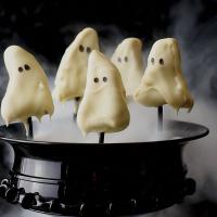 5 простых закусок на Хэллоуин, с которыми не стыдно прийти на вечеринку
