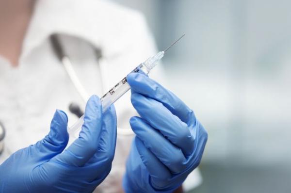 Украинцы смогут вакцинироваться бесплатно в частных клиниках