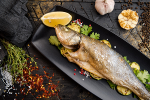 Сибас - главный резидент рыбного меню. Какие рестораны Киева им угощают?