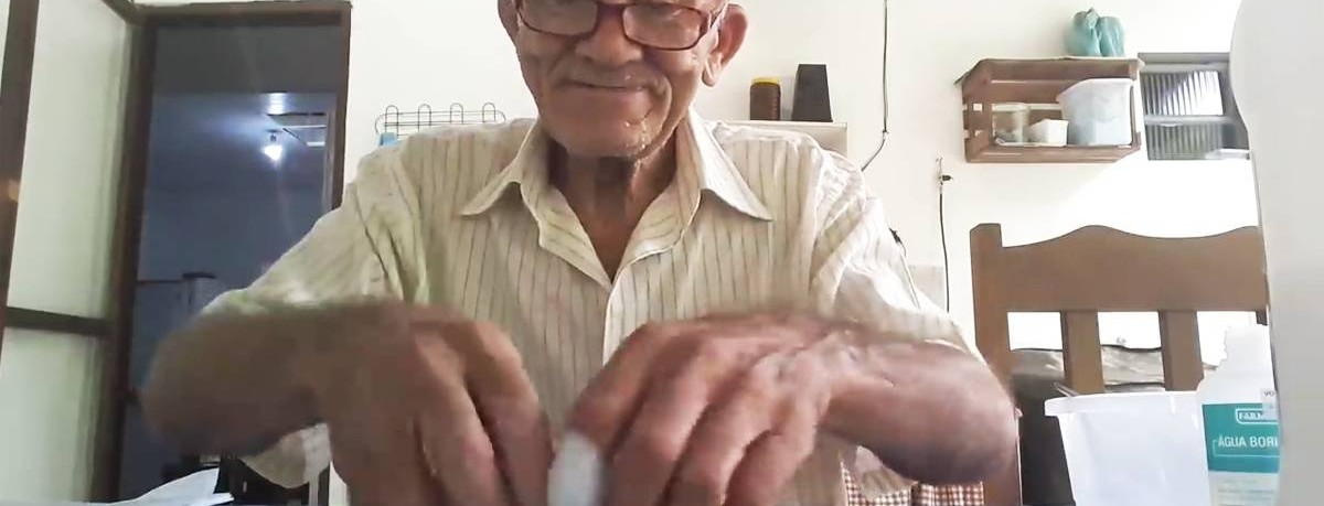 YouTube-канал 71-летнего дедушки набрал 1,5 миллиона подписчиков за три дня