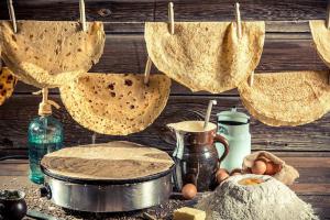 Неделя легального наслаждения блинчиками. Где в Киеве отметить Масленицу?