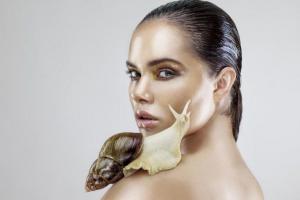 Маска из грудного молока, птичьего помета и кактусов. Самые странные beauty-процедуры в мире