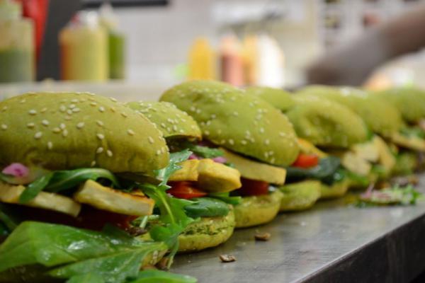 Green13 открыли на БЖ вегетарианский ресторан