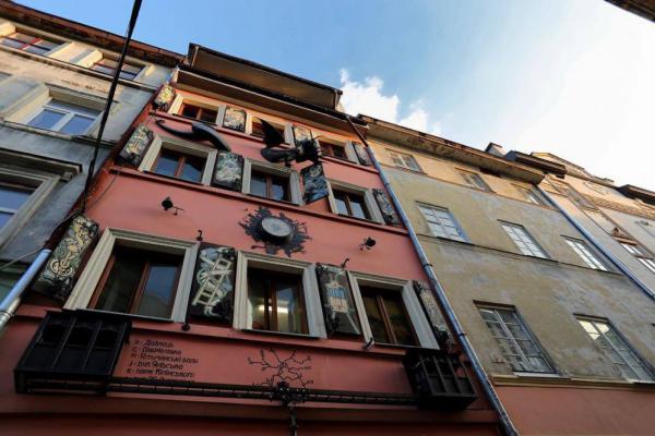 Во Львове закрывают топовое заведение «Дім Легенд»