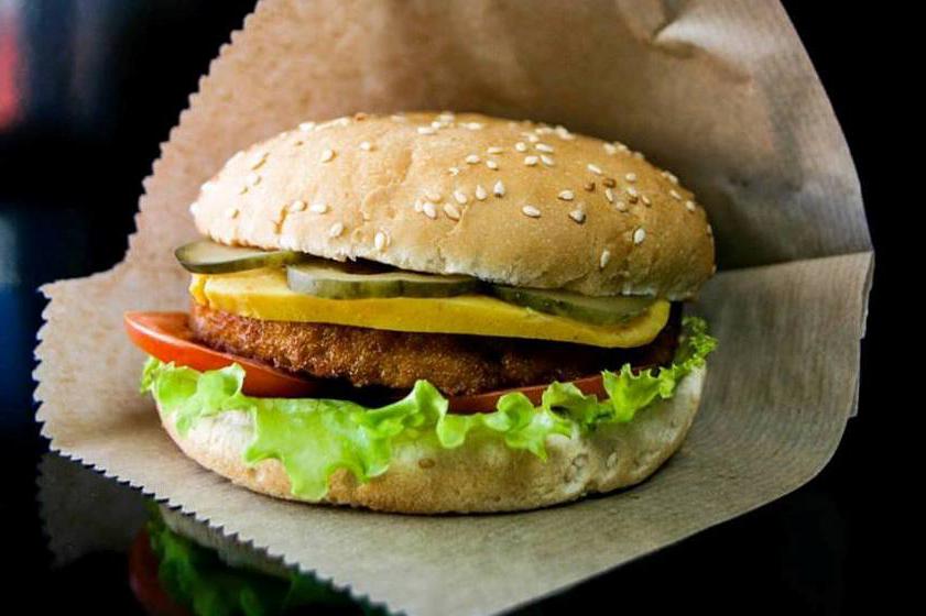 Возле ВДНХ открыли веганский фаст-фуд по доступным ценам