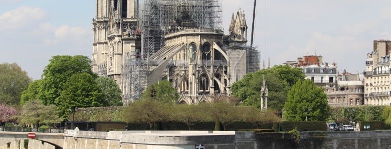 Стало известно, на сколько лет закроют парижский Нотр-Дам