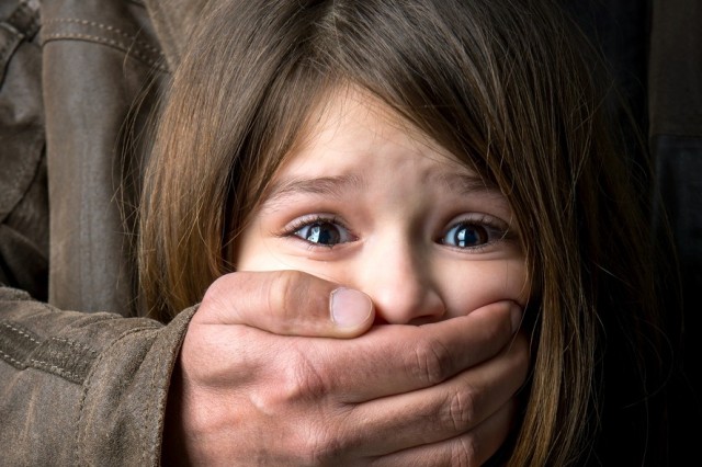 В Украине начнут проводить химическую кастрацию педофилам