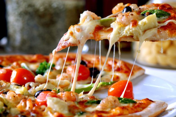 В Киеве известной сети пиццерий запретили работать