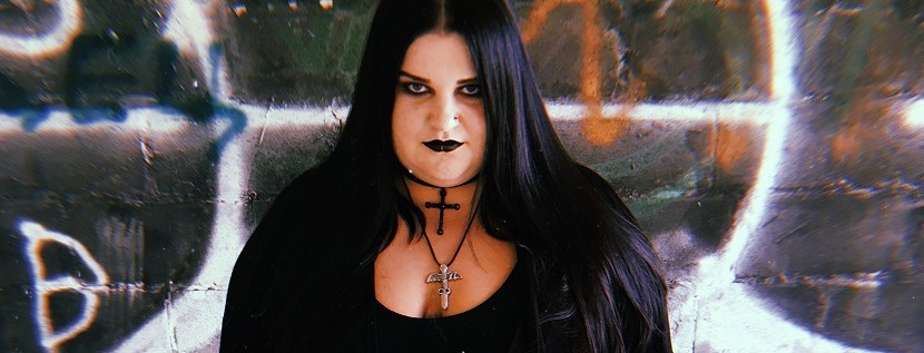 Alyona Alyona выпустила новый клип о буллинге. Видео