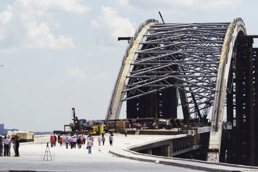 Как выглядит Подольско-Воскресенский мост без ржавых опор. Видео