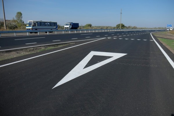 В Украине иностранцам придется платить за проезд по дорогам