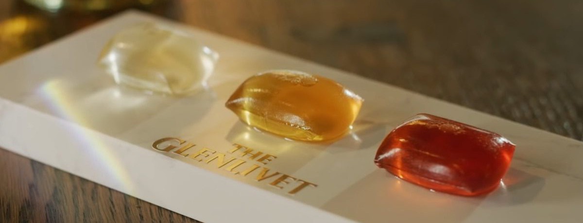 Коктейль с виски будут выпускать в форме капсул. Фото