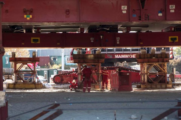 В Киеве временно возобновили движение на Шулявском мосту