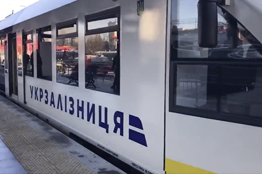 Укрзализныця в течение двух лет планирует поделиться на три отдельные компании