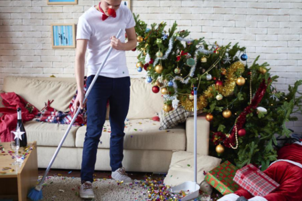 С какими вещами лучше расстаться перед Новым Годом, чтобы очистить пространство и мысли