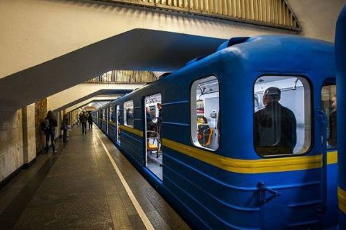 В Киеве временно изменится работа трех станций метрополитена