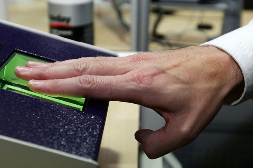 В Японии туристы смогут расплачиваться  по счетам с помощью отпечатков пальцев