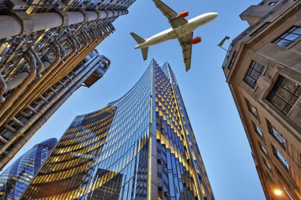 Топ 10 авиакомпаний Украины по количеству рейсов