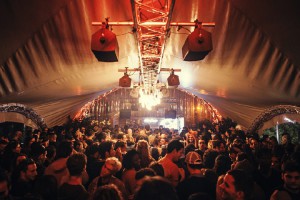 The Guardian опубликовал материал о вечеринках в киевском клубе Closer