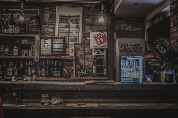 Ближе к бармену: заведения Киева с оригинальными барными стойками