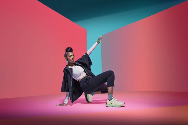 Reebok представив кросівки із зиґзаґоподібною підошвою, яка посилить енергію кожного кроку