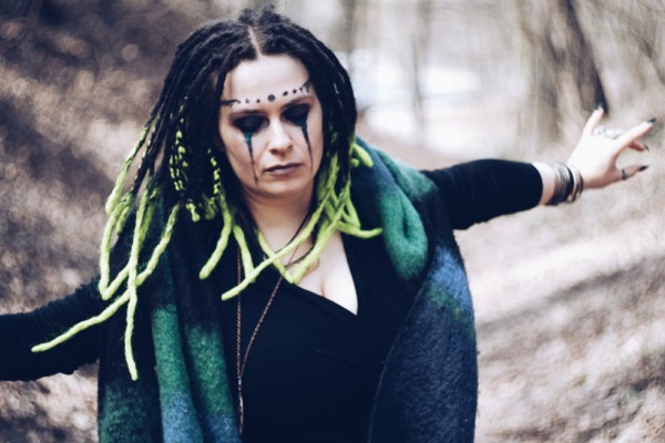 Есть история: 