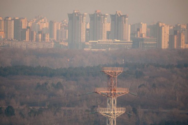 Воздух в Киеве загрязнен, но погода будет способствовать очищению