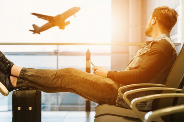 Министр инфраструктуры рассказал, когда в Украине запустят транспорт и можно будет планировать отпуск