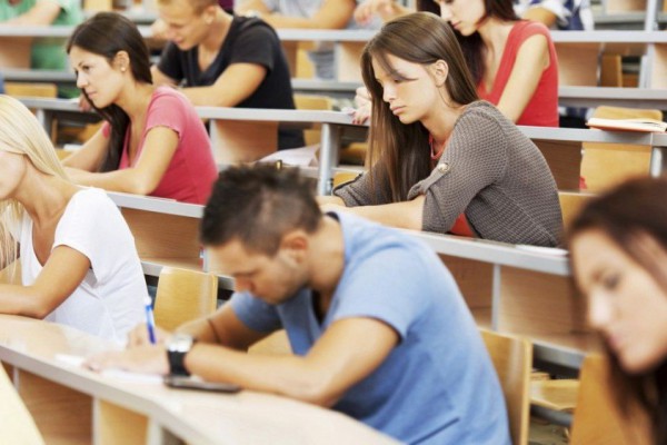 В министерстве образования предполагают, что студенты в июне вернутся в вузы