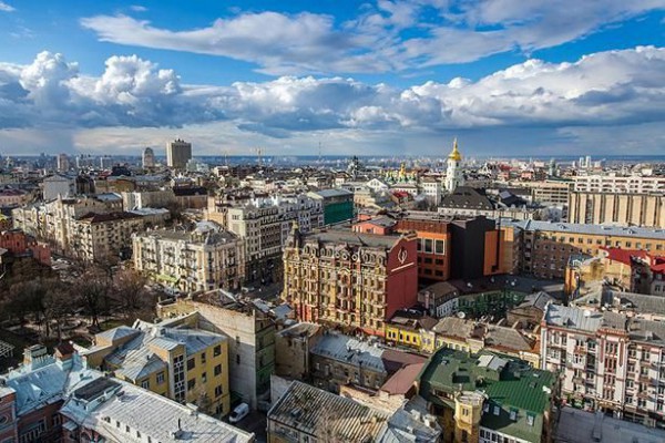 В Киеве могут вернуть строгий карантин, если число заболевших вырастет