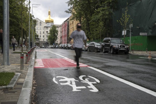 В Киеве ко Дню города отремонтировали две старинные улицы: как они выглядят сейчас