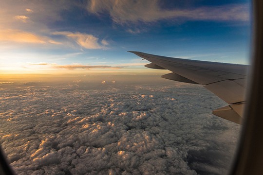 Польша продлила запрет на международные авиарейсы до середины июня