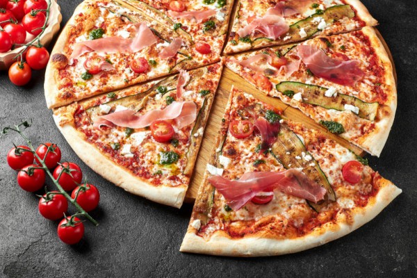 В Киеве планируют закрыть последнее заведение сети Pizza Celentano