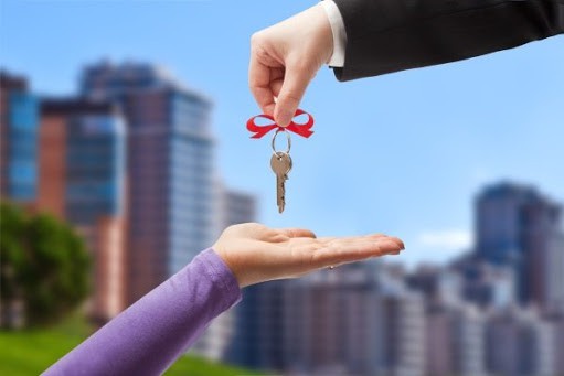 В Украине хотят разрешить аренду или покупку жилья только с риэлторами